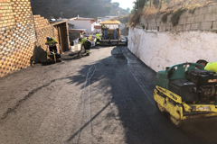 El Ayuntamiento renueva el asfaltado de varias calles